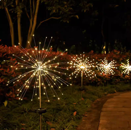 Quntis IP65 8-Modelle 200 Lichter Solar Außen Garten Weihnachtslichter – Wasserdichte Stake Feenlichter, Feuerwerk- & Löwenzahn-Designs für festliche Rasen-Dekoration